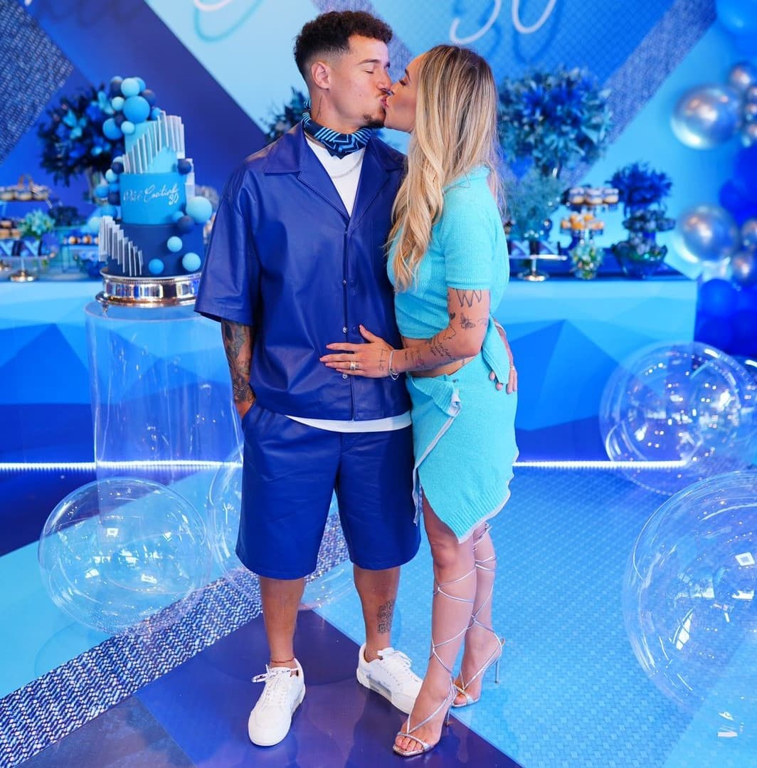 Ludmila, Léo Santana e Mumuzinho marcam presença na renovação de votos de Ainê e Philippe Coutinho