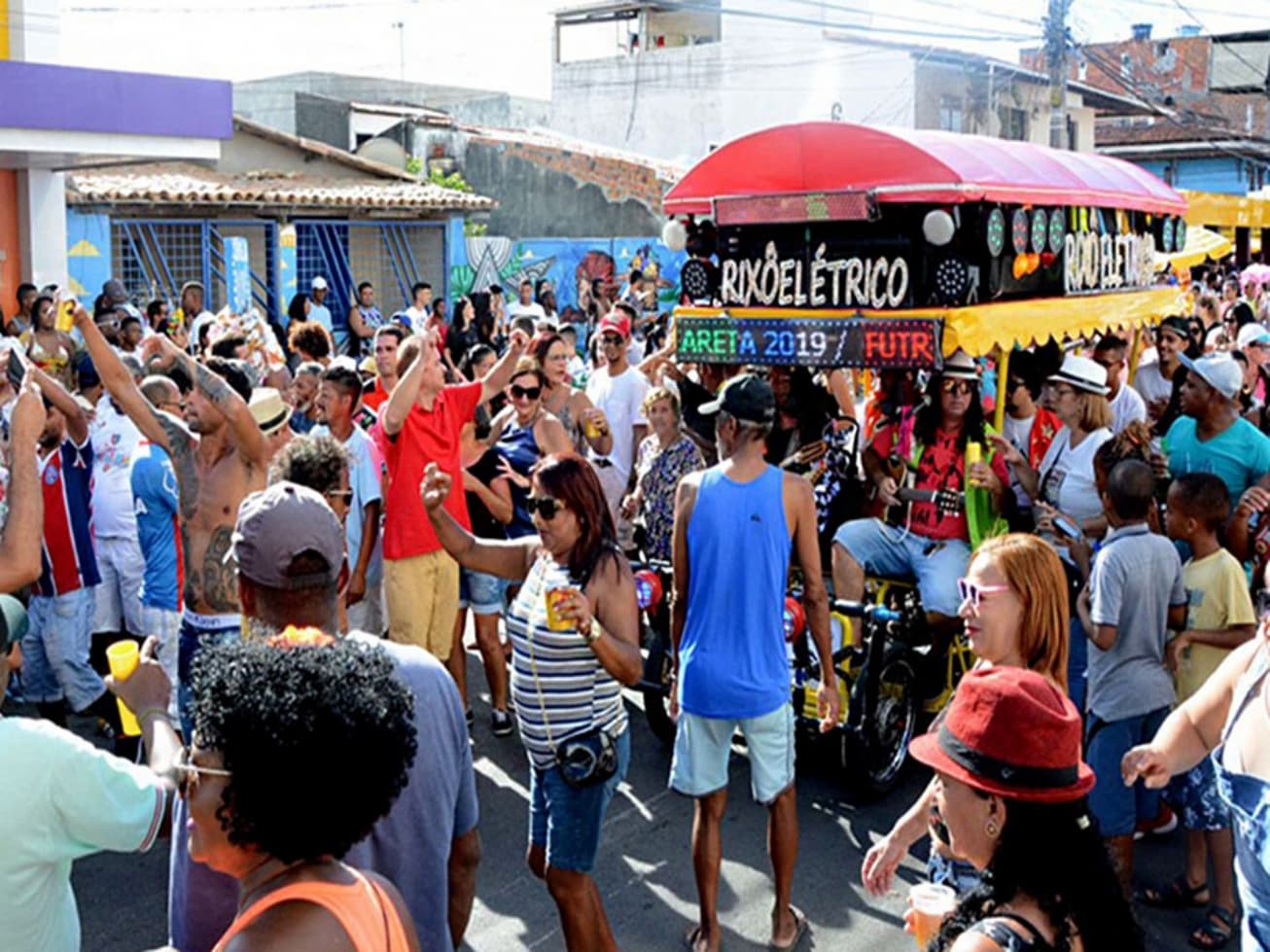Esquenta Micareta é neste domingo: fanfarras e grupos vão agitar foliões na av. Fraga Maia