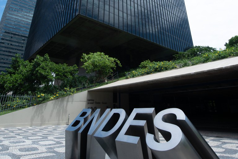 Confira o gabarito oficial das questões objetivas do concurso do BNDES