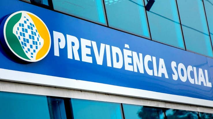 Cerca de um milhão e 100 mil pessoas estão na fila do INSS, aguardado atendimento