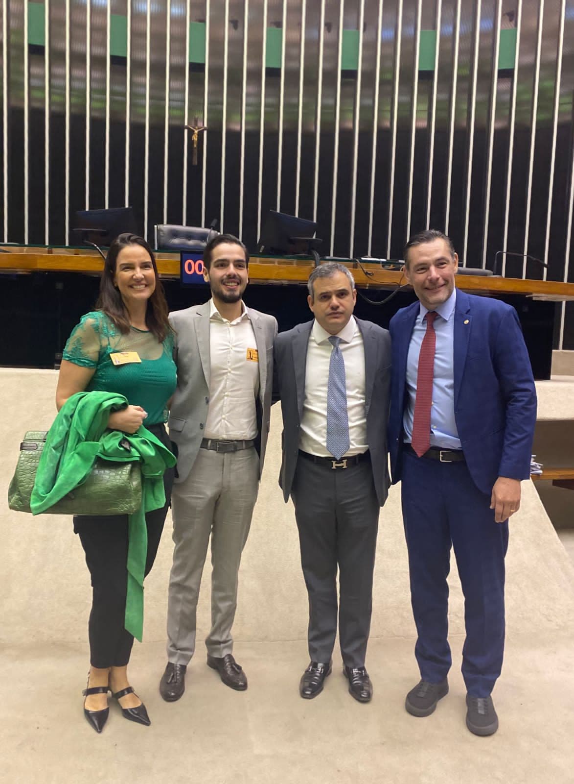 João Silva e Luciana Cardoso visitam Brasília para apoiar projeto de lei que agiliza fila de transplantes no Brasil