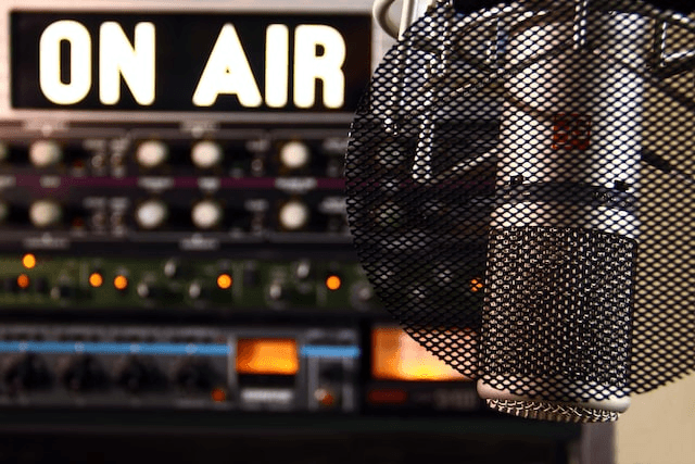 Governo anuncia medidas para aprimorar os serviços de rádio e TV no Brasil