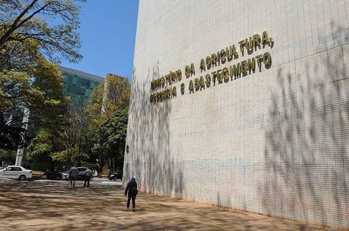 Concurso do Ministério da Agricultura vai pagar até R$ 6 mil