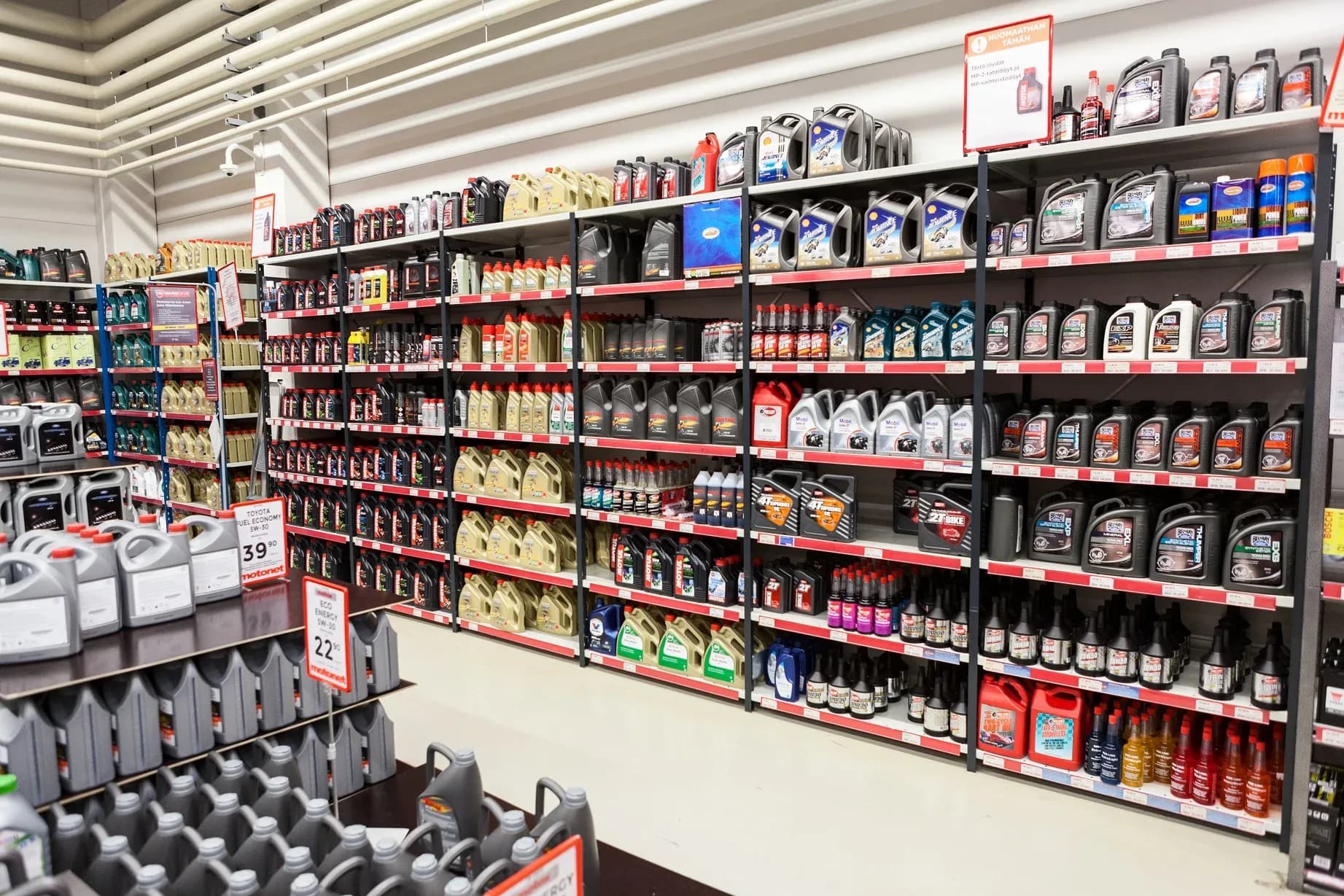 ANP fiscalizou 18 revendedores de lubrificantes não regulados, nas cidades de Salvador, Lauro de Freitas e Feira de Santana