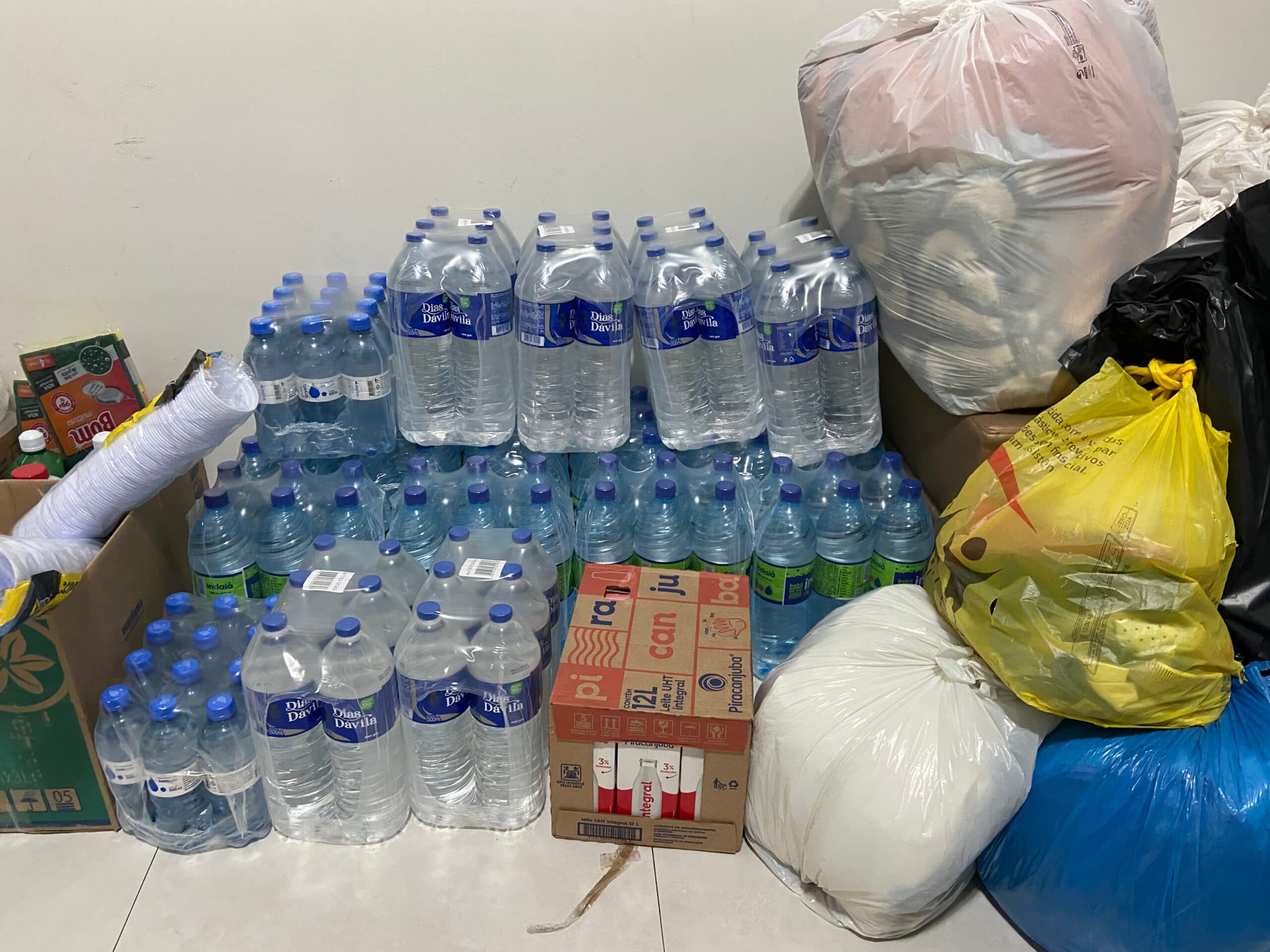 Rádios Princesa e Sociedade News FM são pontos de coleta para doações as vítimas do Rio Grande do Sul