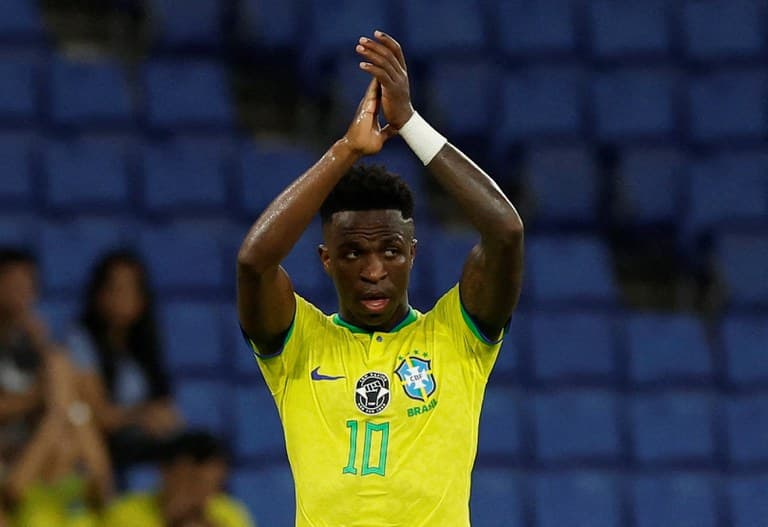 Brasil enfrenta o Equador pelas Eliminatórias para a Copa do Mundo de 2026 nesta sexta-feira