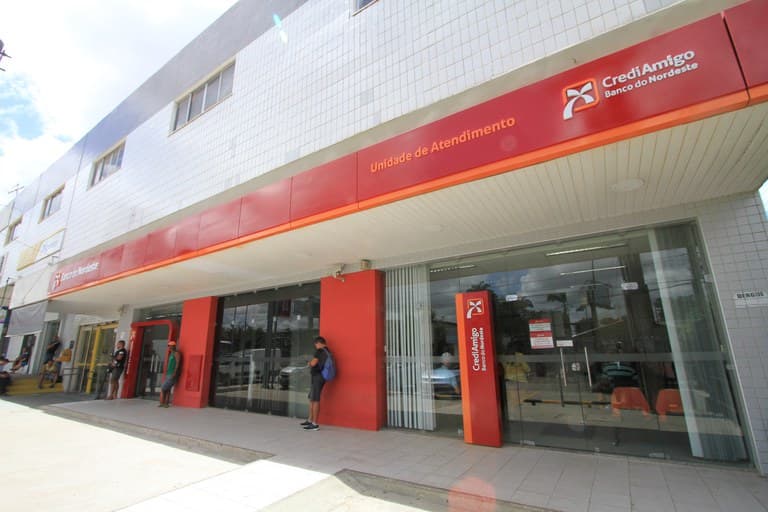 Projeto obriga bancos a informar parentes sobre saldo em conta de pessoa falecida