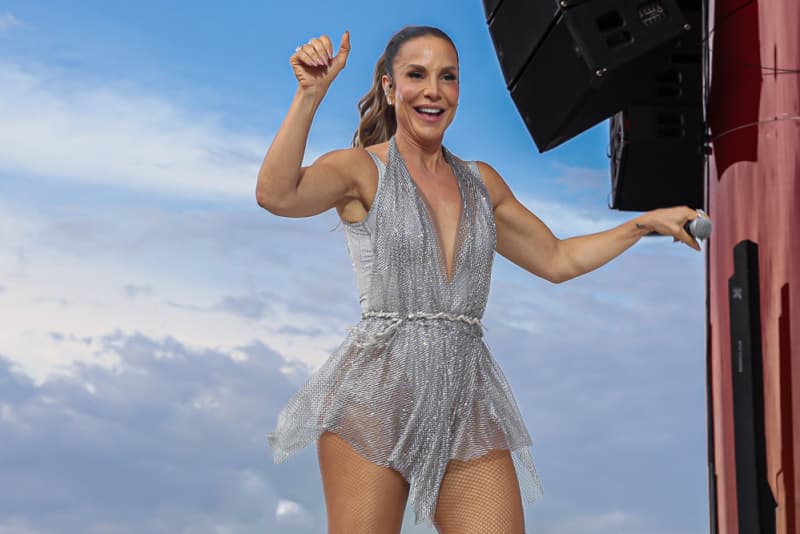 Famosos prestigiam chegada da nova turnê “Clareou” de Ivete Sangalo no Rio de Janeiro