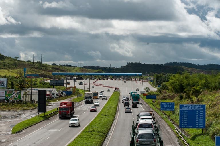 Feriado movimenta as estradas a partir de hoje; operações policais são reforçadas