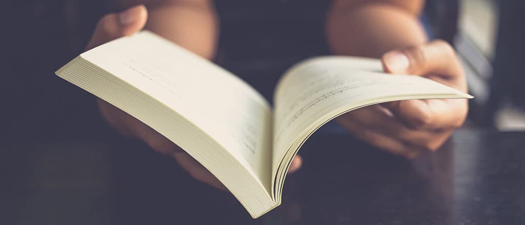 Dia Mundial do Livro é comemorado no próximo domingo: você conhece os benefícios e o poder da literatura?