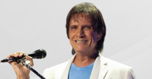 Roberto Carlos tem dezembro com especial Globo e shows gratuitos no Rio e Bahia