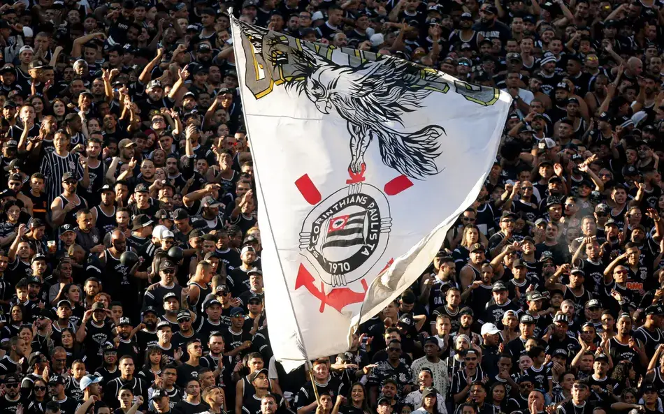 Corinthians vence Vasco e conquista tetracampeonato da Copa do Brasil