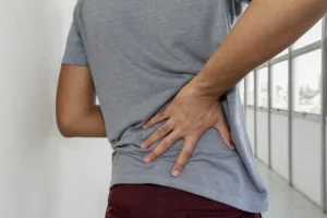 Doenças afastam mais de 4 milhões de trabalhadores em 2025