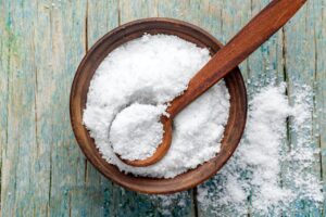 Além da hipertensão, excesso de sal também favorece a aterosclerose