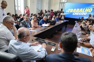 Prefeitura de Feira anuncia investimento recorde de R$ 133 milhões só em pavimentação