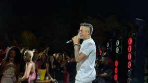 Cantor Juninho Moraes grava novo audiovisual com participações especiais em Feira de Santana