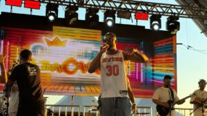 Quintal da Tia Carla anima público na Micareta da Lagoa em Feira neste domingo (26)