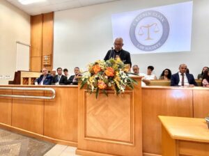 Dom Zanoni defende liberdade religiosa como direito fundamental durante simpósio em Feira de Santana