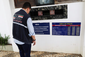 PROCON realiza operação especial para o Dia dos Namorados em Feira de Santana