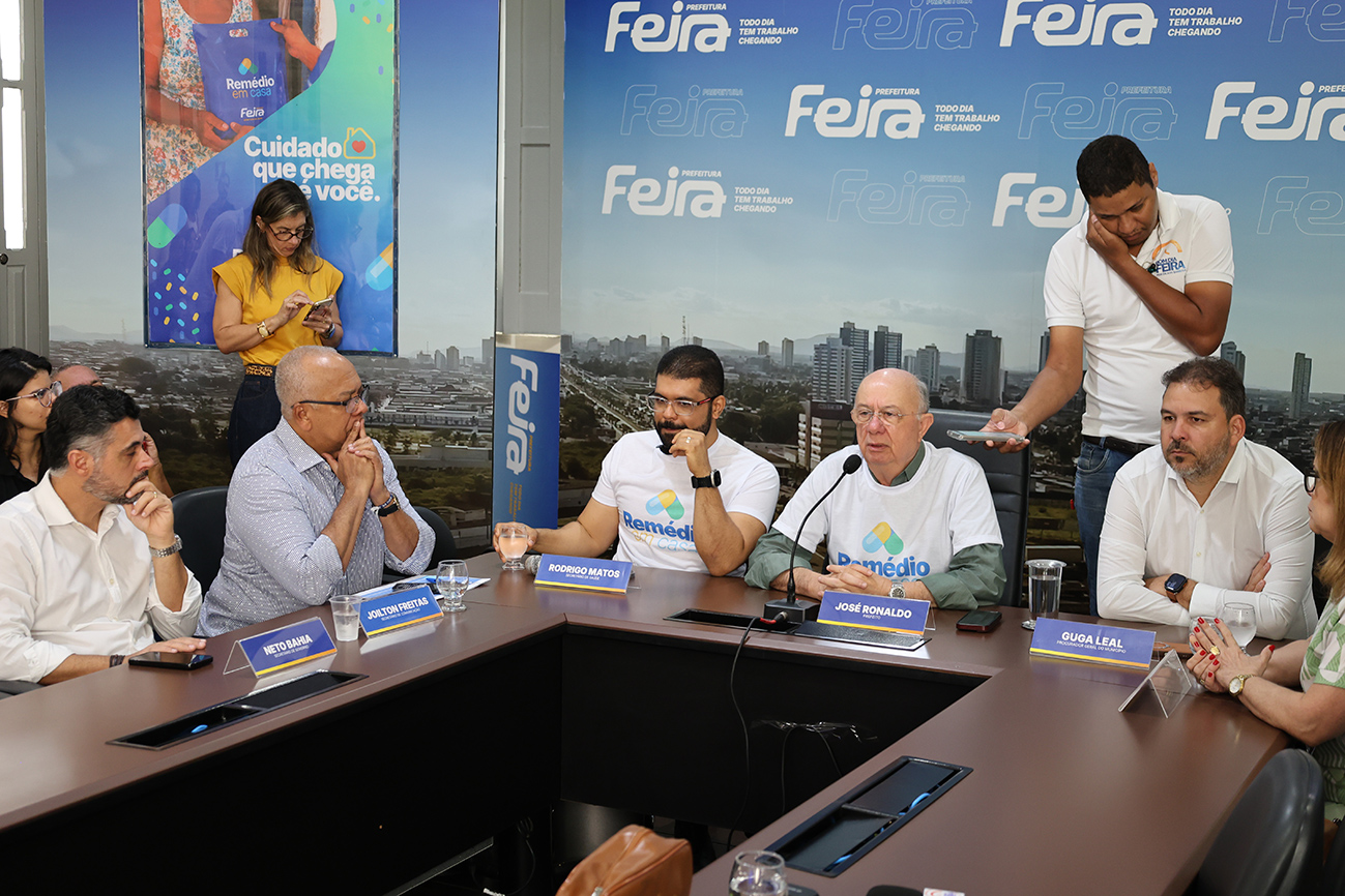 Prefeitura de Feira lança programa Remédio em Casa e transforma acesso a medicamentos em política pública de cuidados
