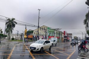 Frente fria e ventos fortes em Feira de Santana