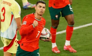 Espanha e Portugal, EUA e Bélgica jogam hoje pelas oitavas da Copa